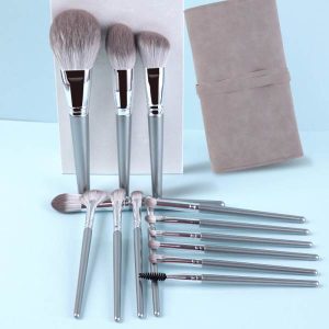 14-Piece Wooden Handle Makeup Brush Set for Flawless Beauty
