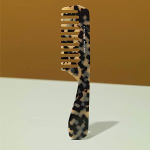 The Comb No. 002